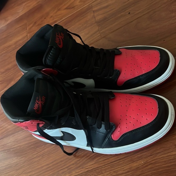 No, box size 11, Air Jordan ones bred toe red, black, and white